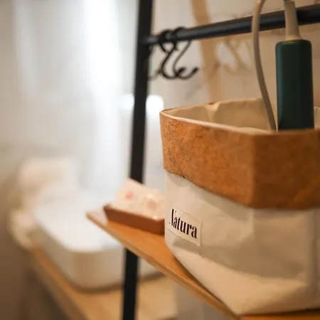 Alojamento de Acomodação e Pequeno-almoço 49 Downtown 4*