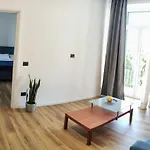 49 Downtown Panzió