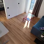 49 Downtown Oda ve Kahvaltı 4*