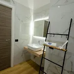 Panzió 49 Downtown 4*