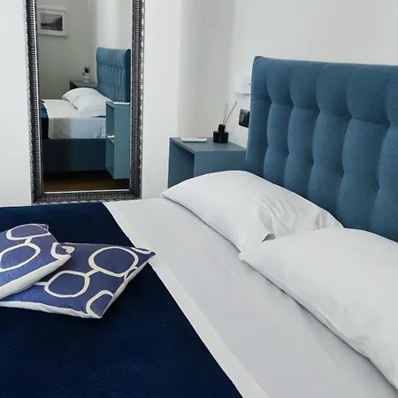 49 Downtown Bed and breakfast Pompeya