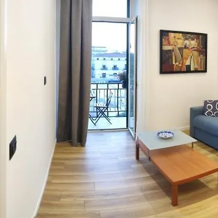 לינה וארוחת בוקר 49 Downtown