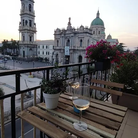 לינה וארוחת בוקר 49 Downtown 4*