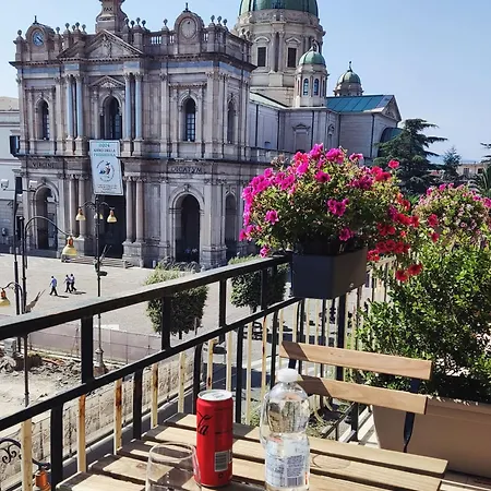 לינה וארוחת בוקר 49 Downtown 4*