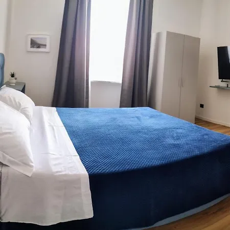 49 Downtown 4* Πομπηία