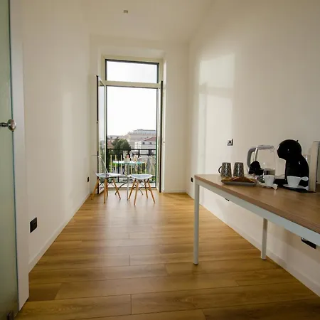 49 Downtown 4* Πομπηία
