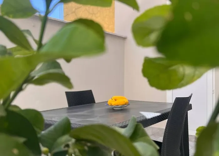 Bed & Breakfast 49 Downtown